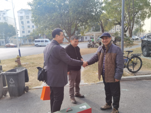 江西制藥開展離退休老干部、軍轉(zhuǎn)干部  走訪慰問活動